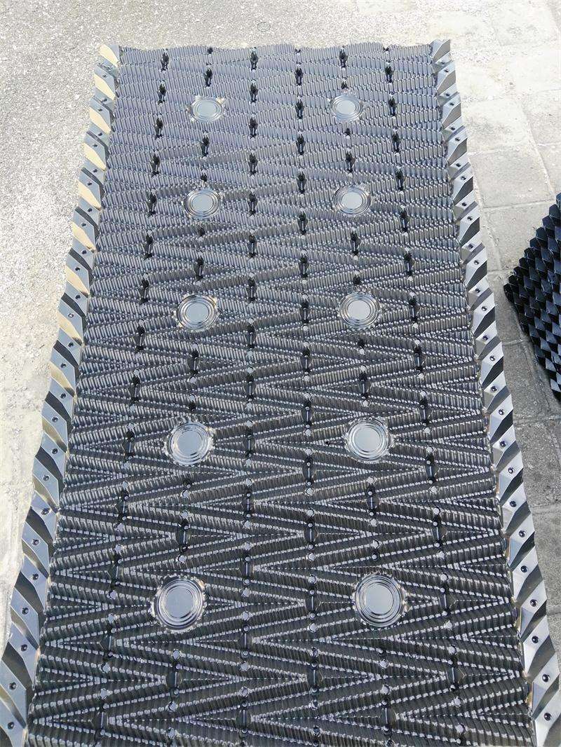 冷卻(què)塔填料廠家圖(tú)